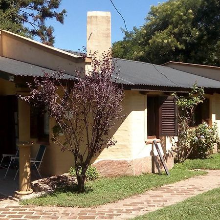 Mamuschka Hotel Villa General Belgrano Exterior foto